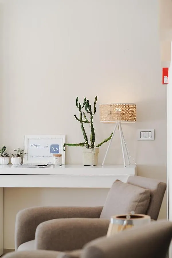 Enjoy Your Stay - Guest House - 올비아 2*,